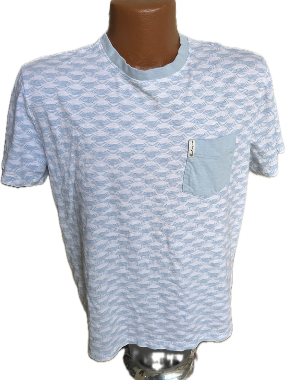 Ben Sherman bright white wave pocket t-shirt M retail: $69
